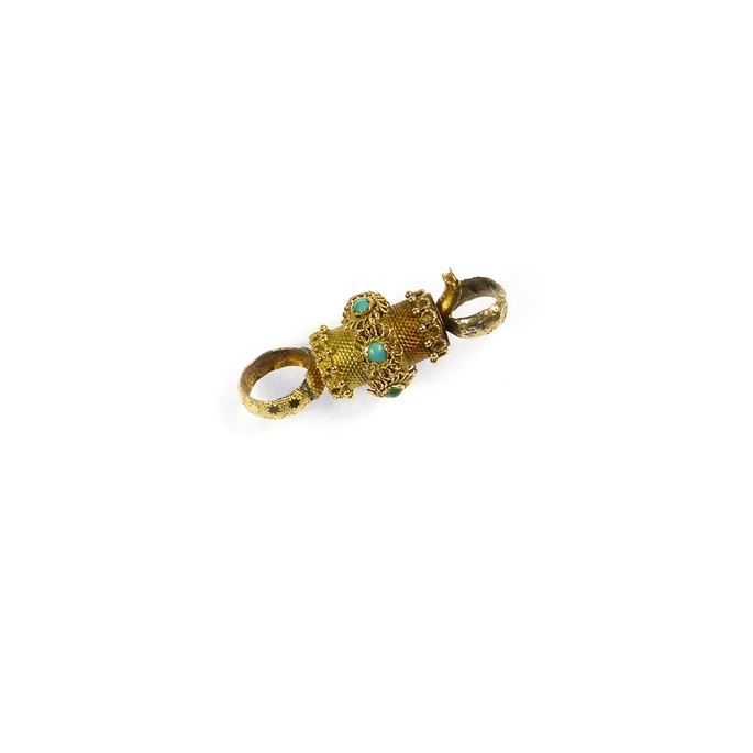 Early 19th century gold and turquoise barrel clasp, with fittings for a single row | MasterArt